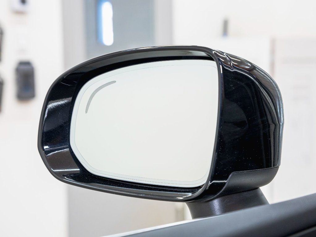 2022 Volvo XC60 Recharge in St-Jérôme, Quebec - 36 - w1024h768px