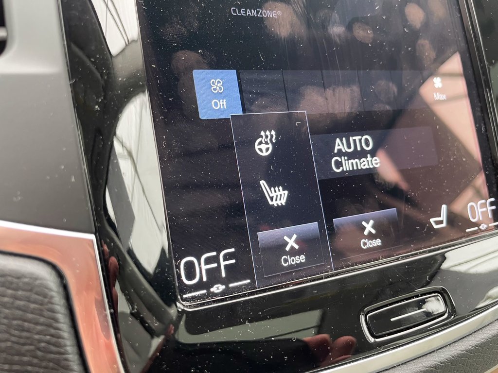 2021 Volvo XC90 in St-Jérôme, Quebec - 14 - w1024h768px