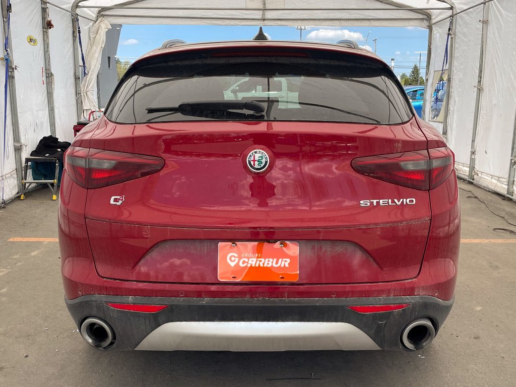 2018 Alfa Romeo Stelvio in St-Jérôme, Quebec - 9 - w1024h768px