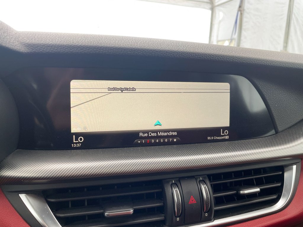 2018 Alfa Romeo Stelvio in St-Jérôme, Quebec - 5 - w1024h768px