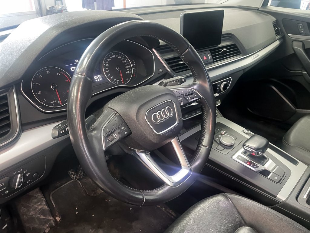 Audi Q5  2019 à St-Jérôme, Québec - 3 - w1024h768px