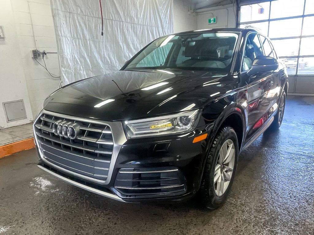 Audi Q5  2019 à St-Jérôme, Québec - 1 - w1024h768px
