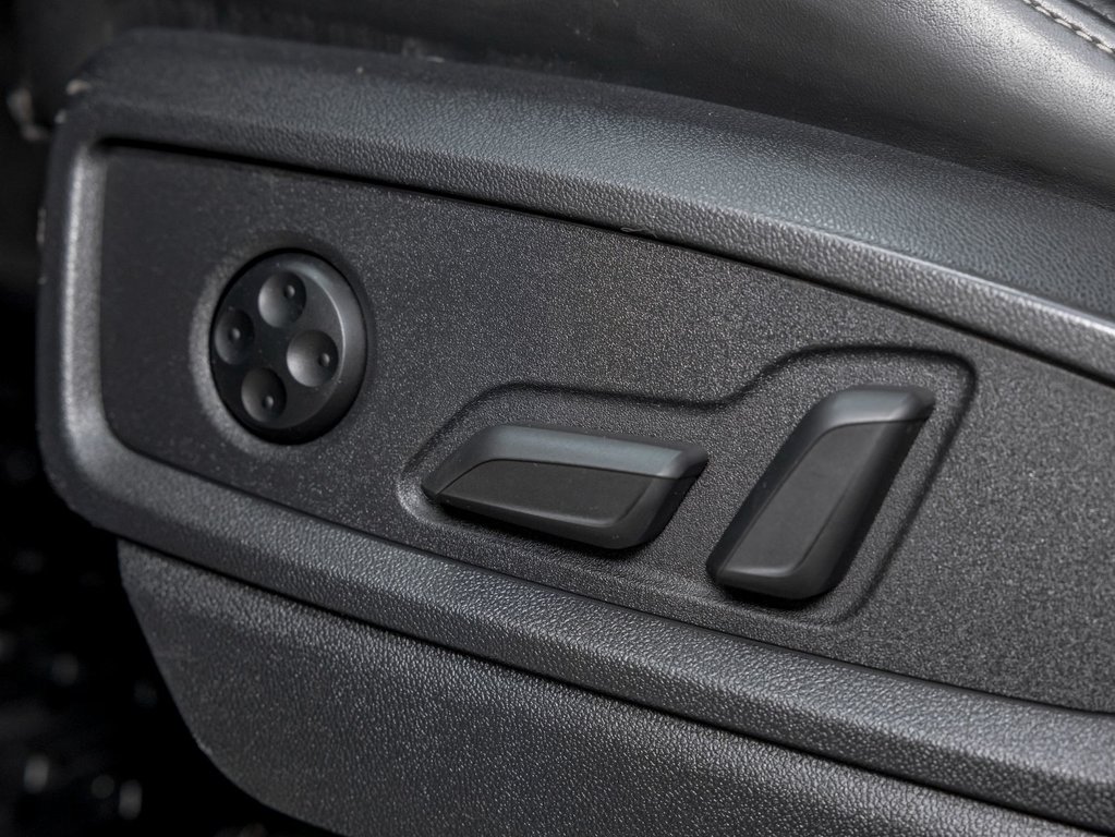 Audi SQ5  2023 à St-Jérôme, Québec - 26 - w1024h768px