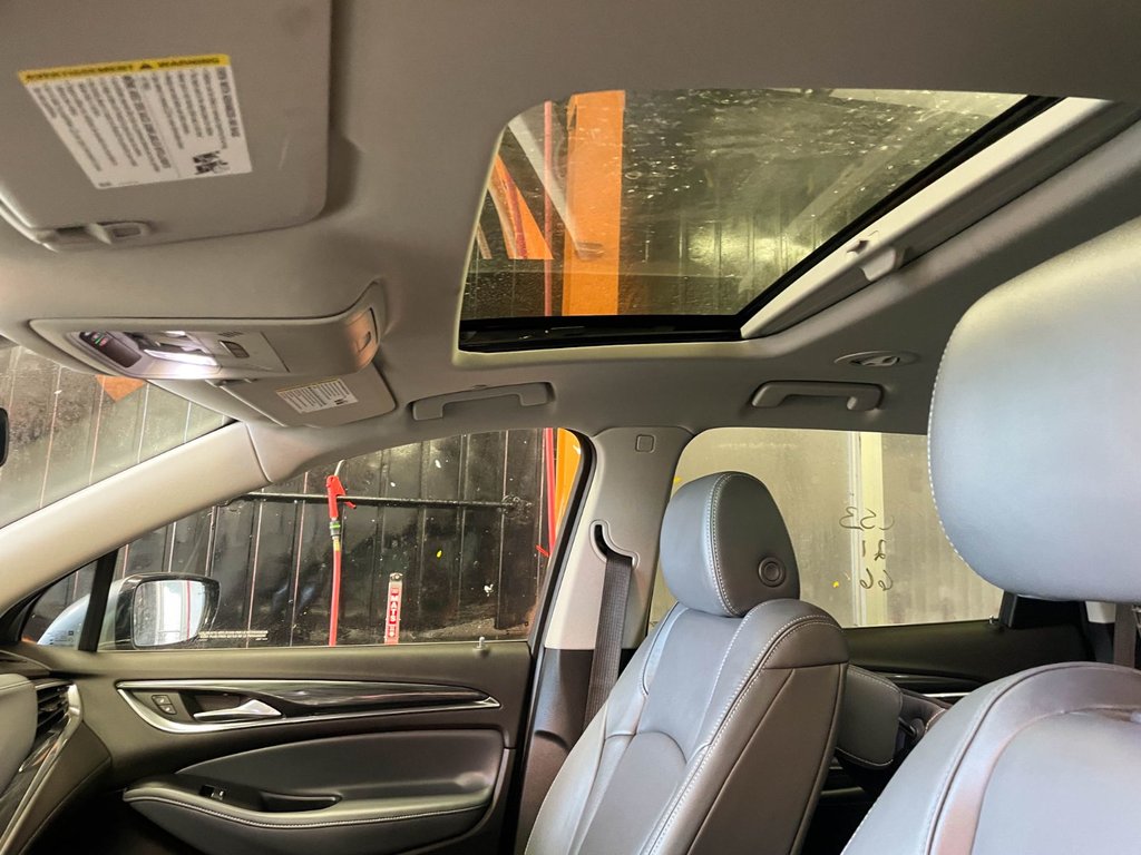 Buick Enclave  2021 à St-Jérôme, Québec - 3 - w1024h768px
