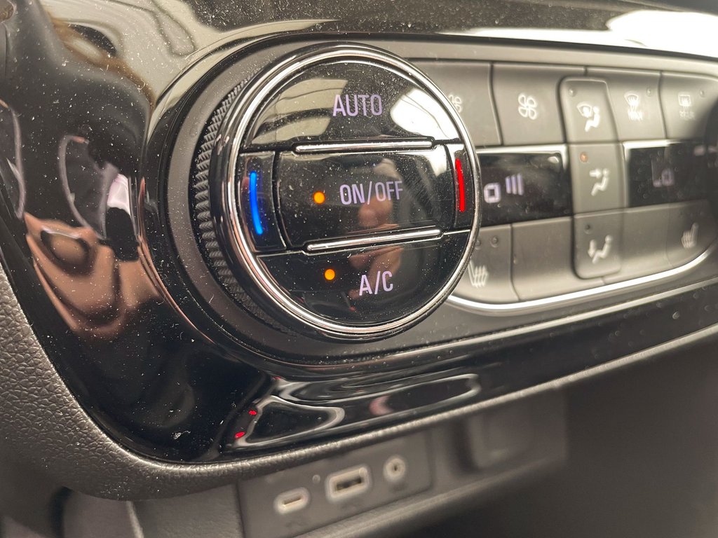 2021 Buick Encore GX in St-Jérôme, Quebec - 14 - w1024h768px