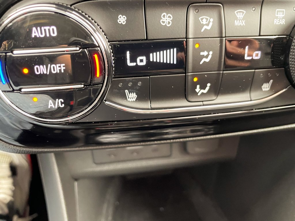 2022 Buick Encore GX in St-Jérôme, Quebec - 12 - w1024h768px
