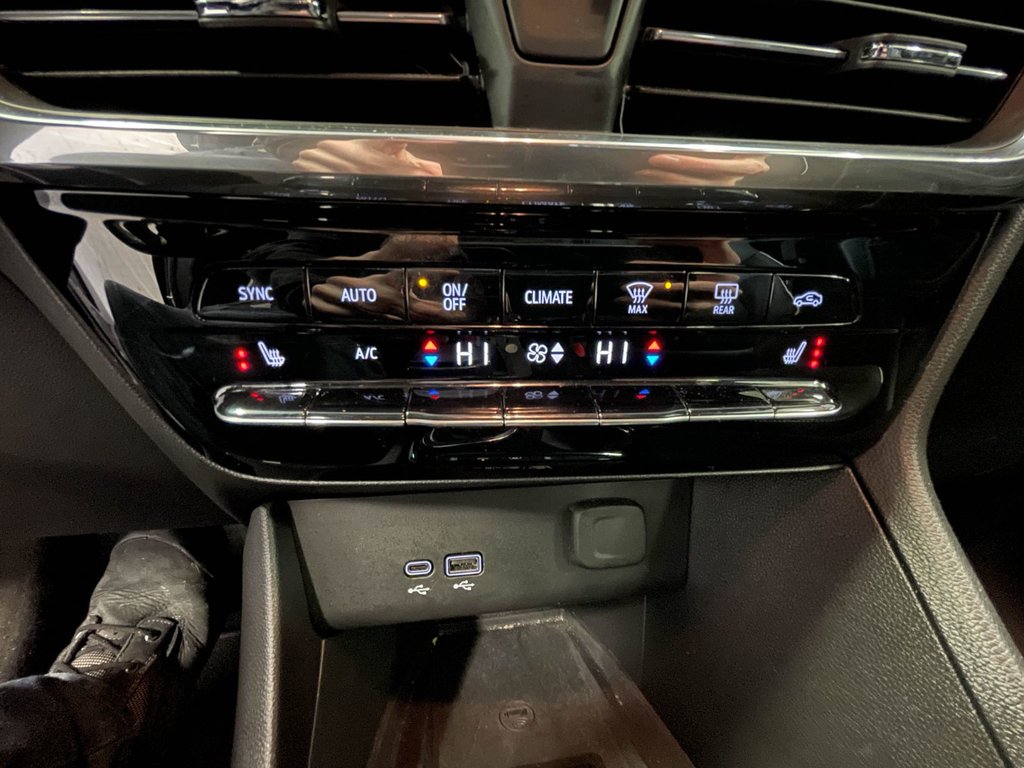 Buick Encore GX  2024 à St-Jérôme, Québec - 12 - w1024h768px