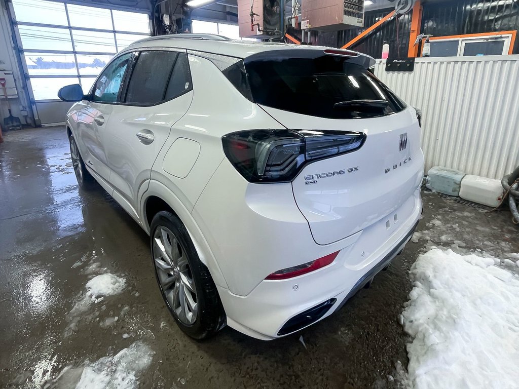 Buick Encore GX  2025 à St-Jérôme, Québec - 6 - w1024h768px
