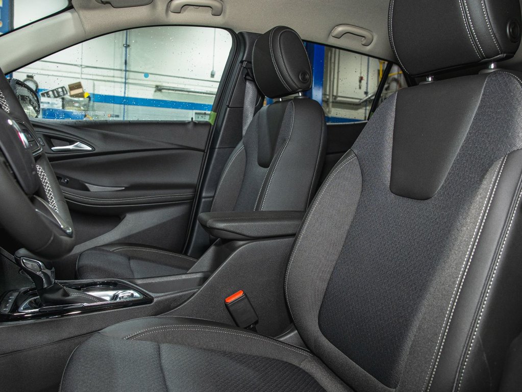 2026 Buick Encore GX in St-Jérôme, Quebec - 11 - w1024h768px