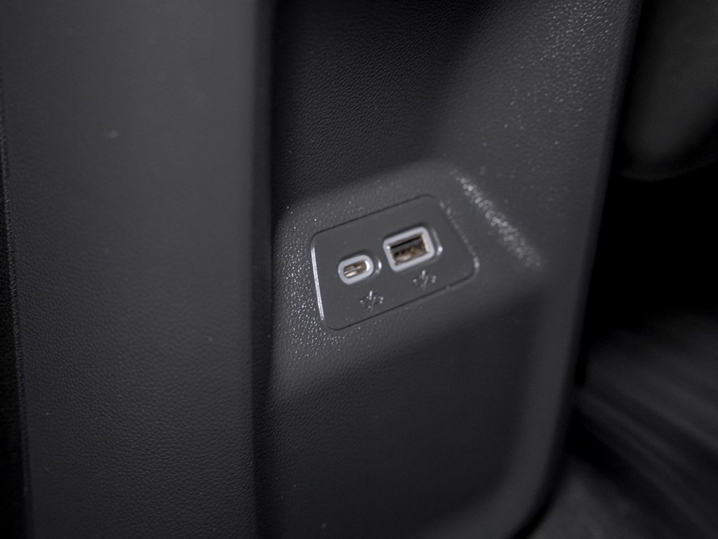 2023 Buick ENVISION in St-Jérôme, Quebec - 27 - w1024h768px