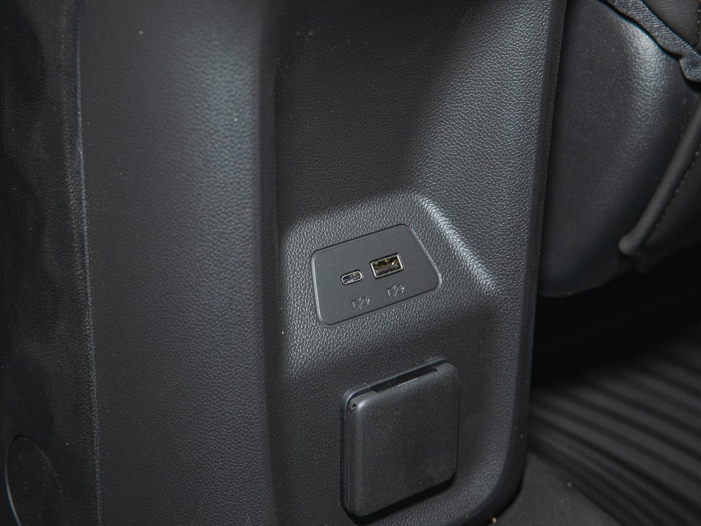 2025 Buick ENVISION in St-Jérôme, Quebec - 31 - w1024h768px