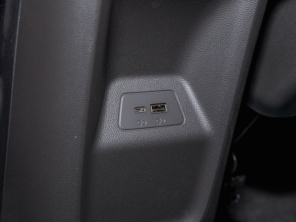 2025 Buick Envision in St-Jérôme, Quebec - 29 - w1024h768px