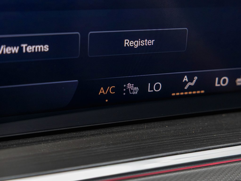 2025 Buick Envision in St-Jérôme, Quebec - 23 - w1024h768px