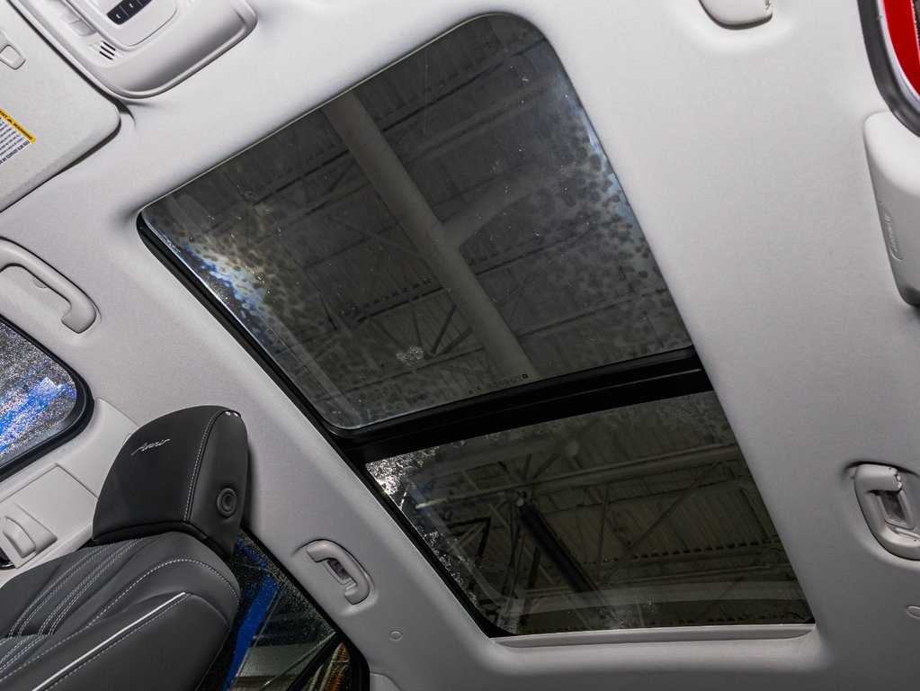 2025 Buick Envision in St-Jérôme, Quebec - 5 - w1024h768px