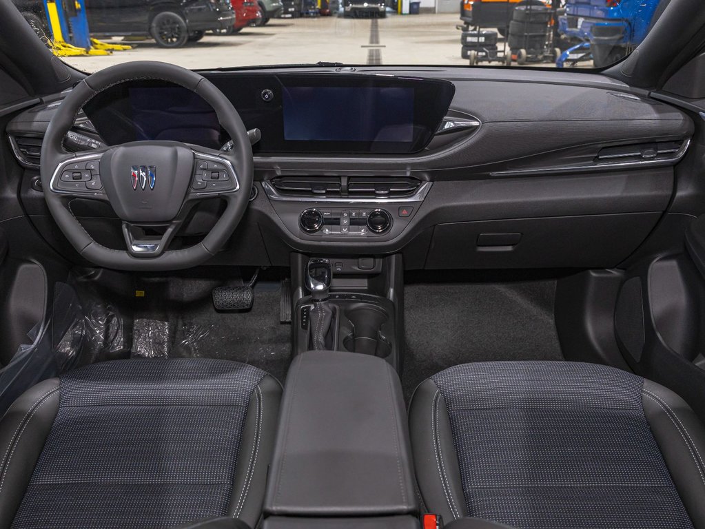 Buick Envista  2025 à St-Jérôme, Québec - 4 - w1024h768px