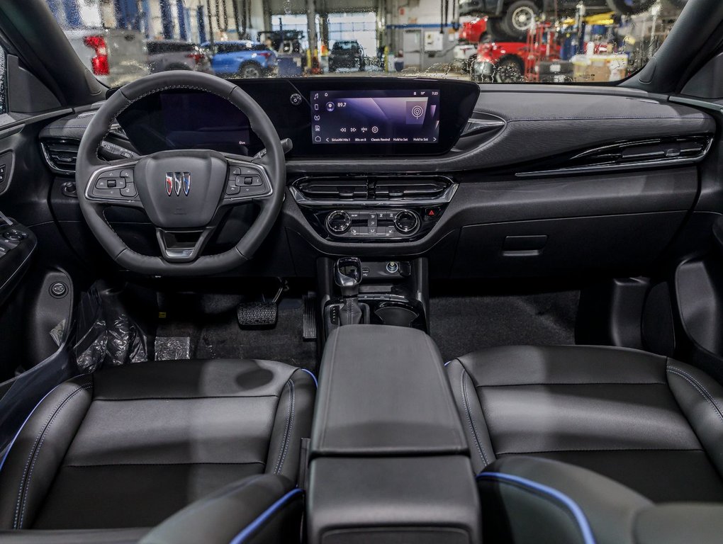 Buick Envista  2025 à St-Jérôme, Québec - 4 - w1024h768px