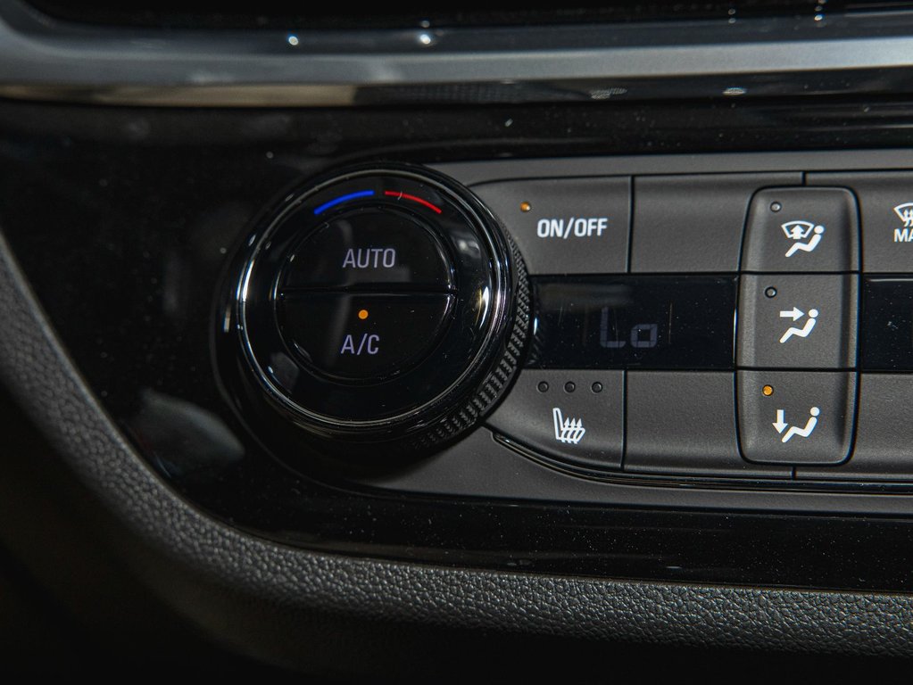 2025 Buick Envista in St-Jérôme, Quebec - 21 - w1024h768px