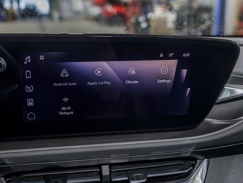 2025 Buick Envista in St-Jérôme, Quebec - 16 - w1024h768px