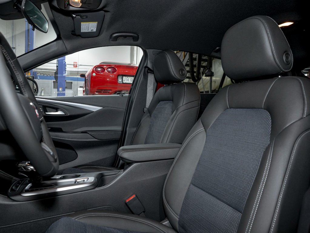 2026 Buick Envista in St-Jérôme, Quebec - 10 - w1024h768px