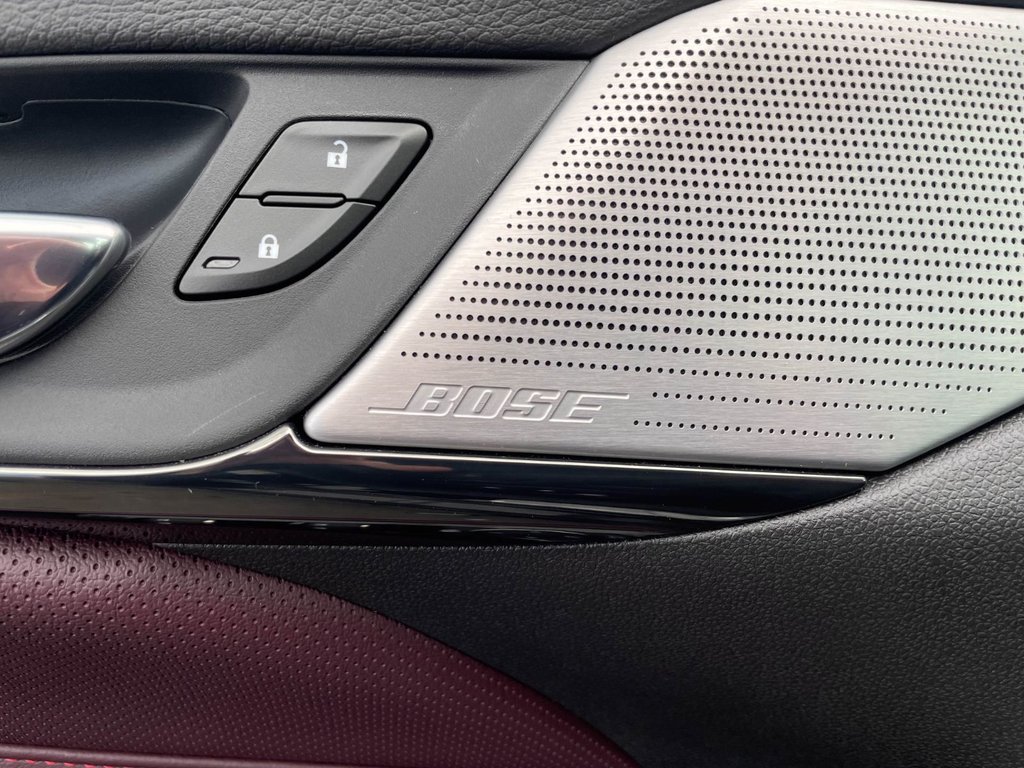 2024 Cadillac CT4-V in St-Jérôme, Quebec - 14 - w1024h768px