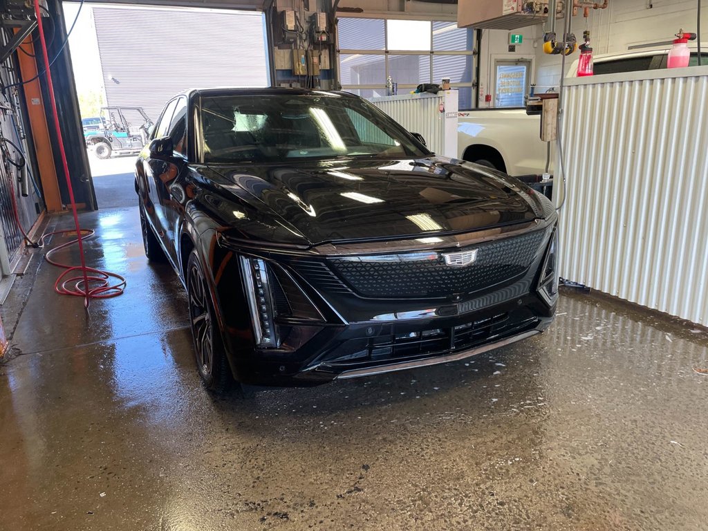 2024 Cadillac LYRIQ in St-Jérôme, Quebec - 12 - w1024h768px