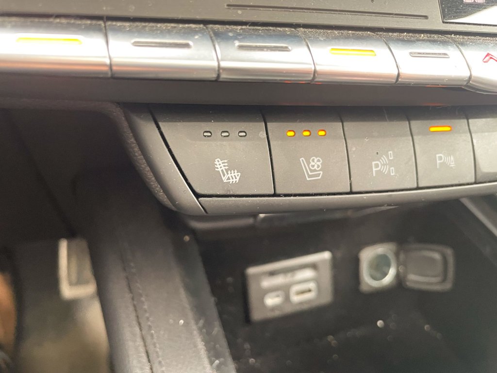 2019 Cadillac XT4 in St-Jérôme, Quebec - 14 - w1024h768px