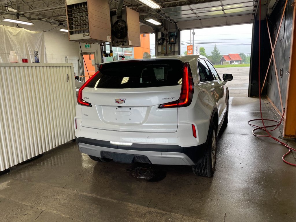 Cadillac XT4  2024 à St-Jérôme, Québec - 8 - w1024h768px