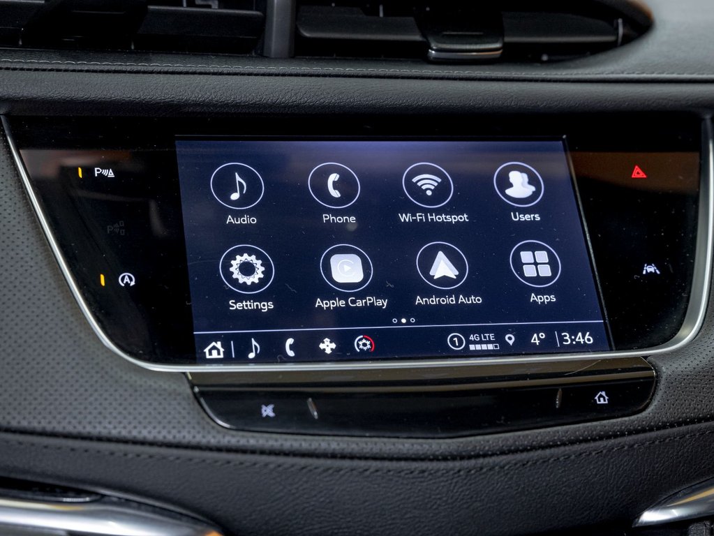 2023 Cadillac XT6 in St-Jérôme, Quebec - 18 - w1024h768px