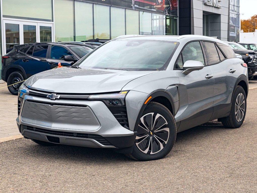 Chevrolet Blazer EV  2025 à St-Jérôme, Québec - 2 - w1024h768px