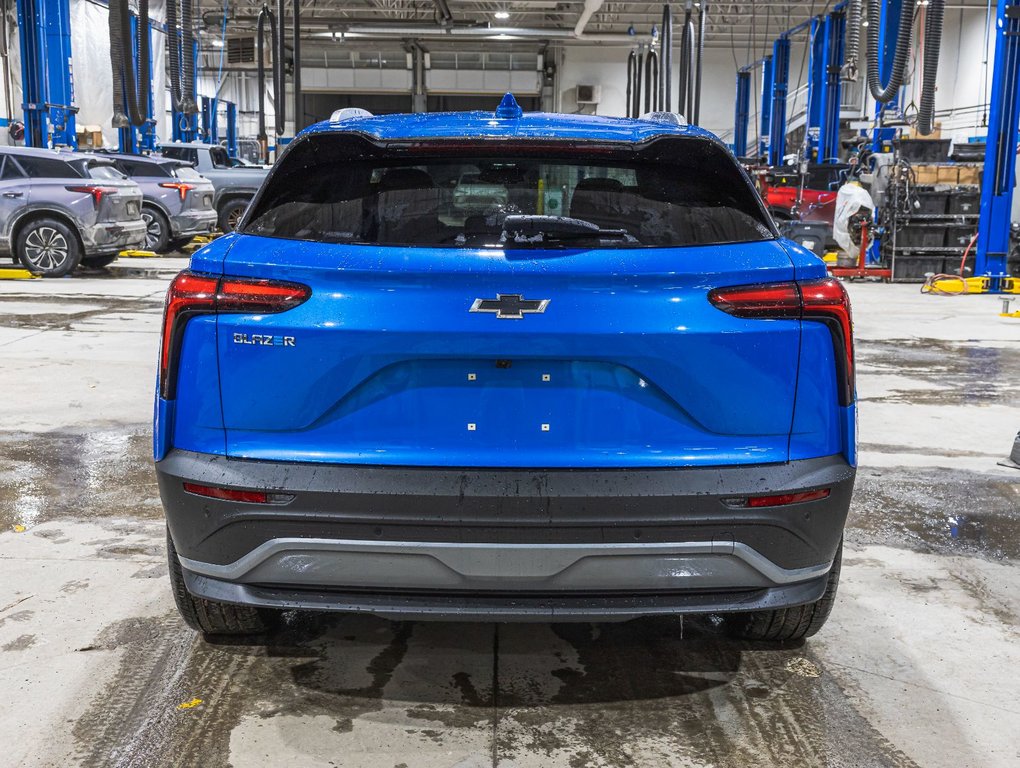 2025 Chevrolet Blazer EV in St-Jérôme, Quebec - 8 - w1024h768px