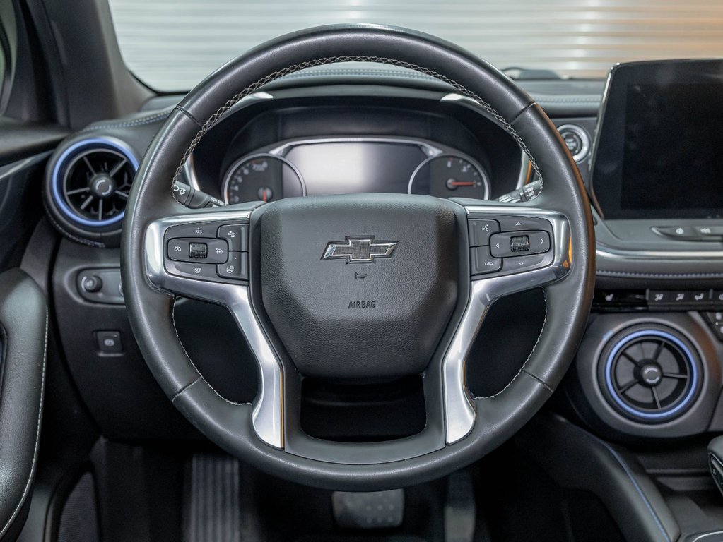 Chevrolet Blazer  2023 à St-Jérôme, Québec - 14 - w1024h768px