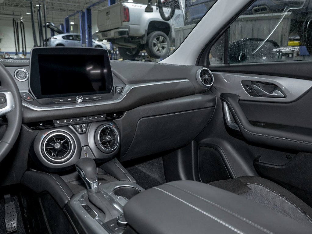 Chevrolet Blazer  2026 à St-Jérôme, Québec - 18 - w1024h768px