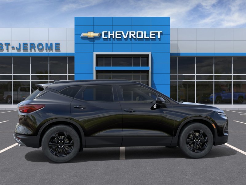 2026 Chevrolet Blazer in St-Jérôme, Quebec - 5 - w1024h768px