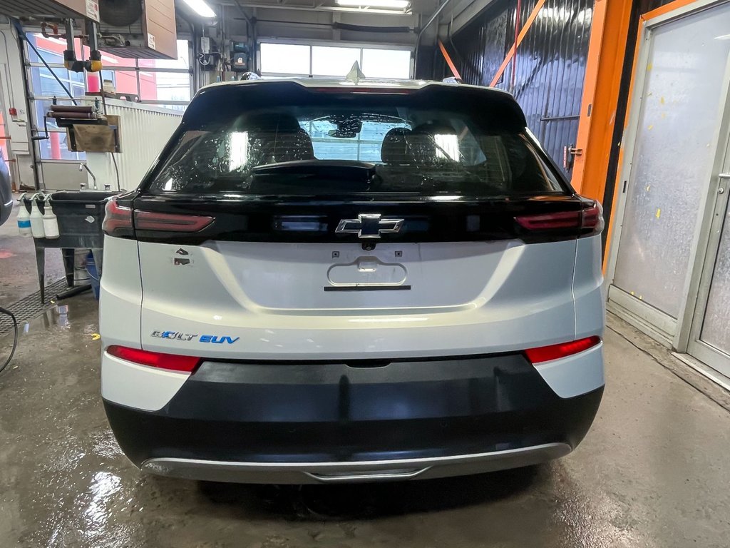 2022 Chevrolet Bolt EUV in St-Jérôme, Quebec - 6 - w1024h768px