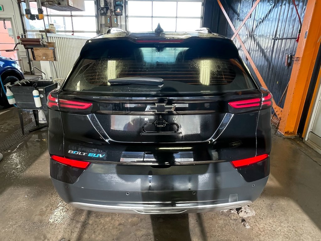 2022 Chevrolet Bolt EUV in St-Jérôme, Quebec - 6 - w1024h768px
