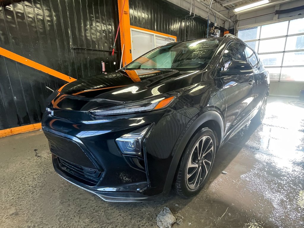 2022 Chevrolet Bolt EUV in St-Jérôme, Quebec - 1 - w1024h768px