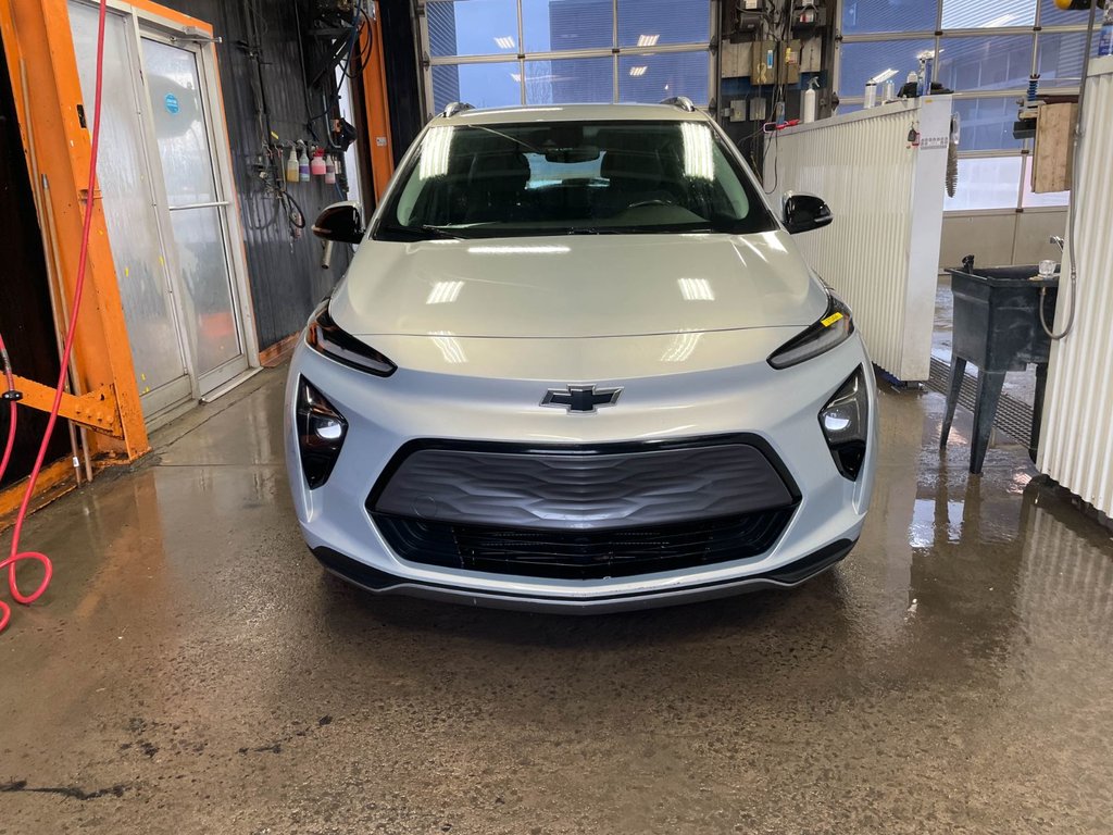 2022 Chevrolet Bolt EUV in St-Jérôme, Quebec - 4 - w1024h768px