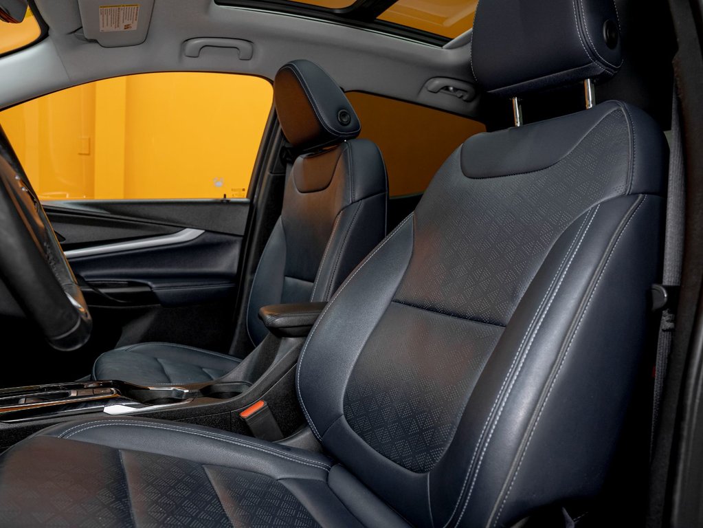 Chevrolet BOLT EUV  2023 à St-Jérôme, Québec - 11 - w1024h768px