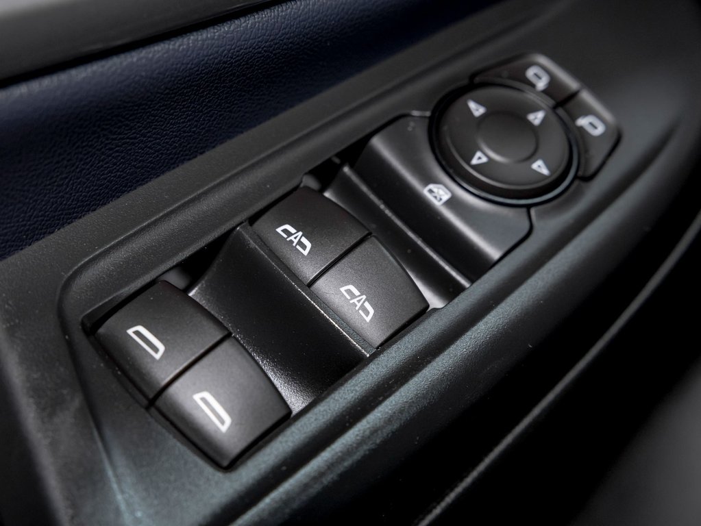 Chevrolet BOLT EUV  2023 à St-Jérôme, Québec - 26 - w1024h768px