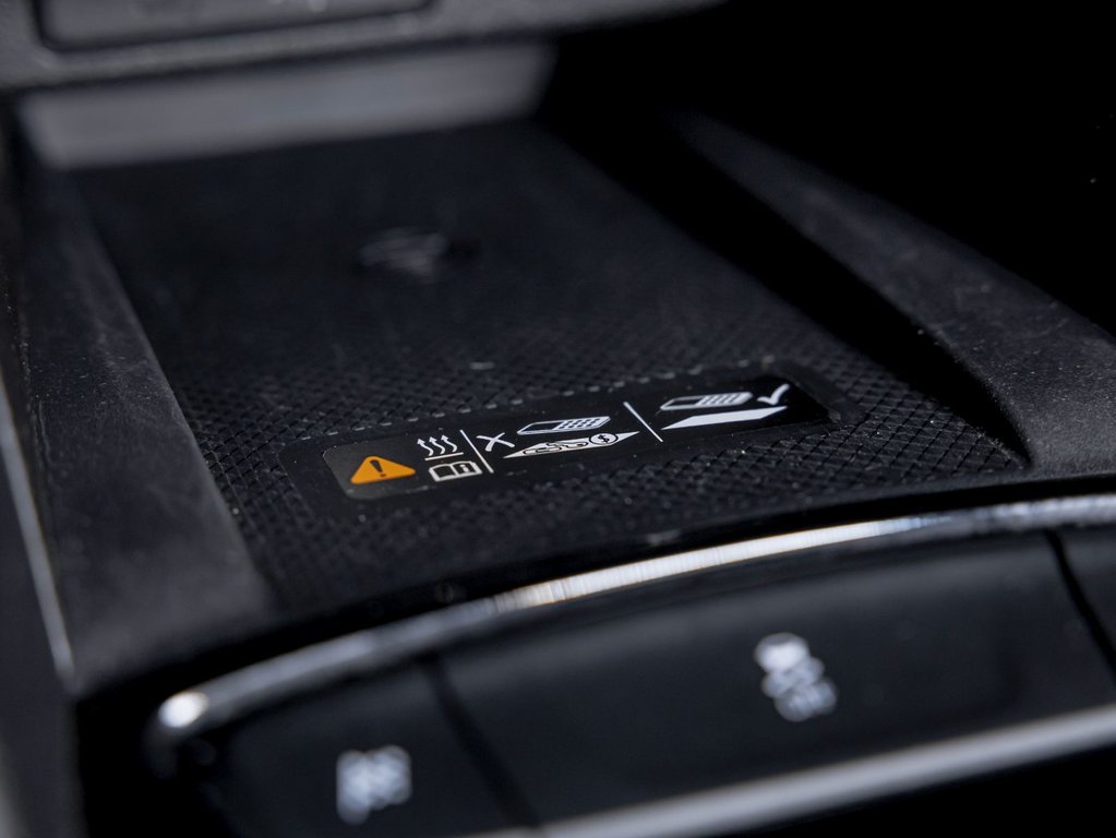 2023 Chevrolet Bolt EUV in St-Jérôme, Quebec - 26 - w1024h768px