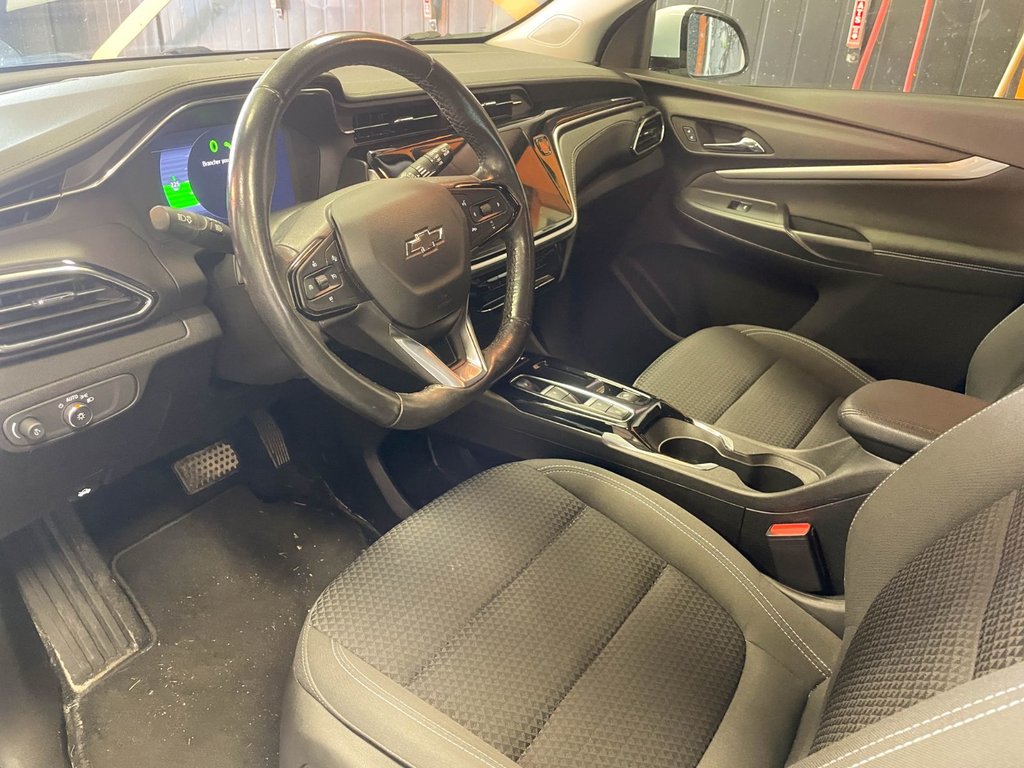 Chevrolet Bolt EUV  2023 à St-Jérôme, Québec - 10 - w1024h768px