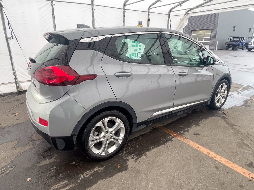 2020 Chevrolet Bolt EV in St-Jérôme, Quebec - 8 - w1024h768px