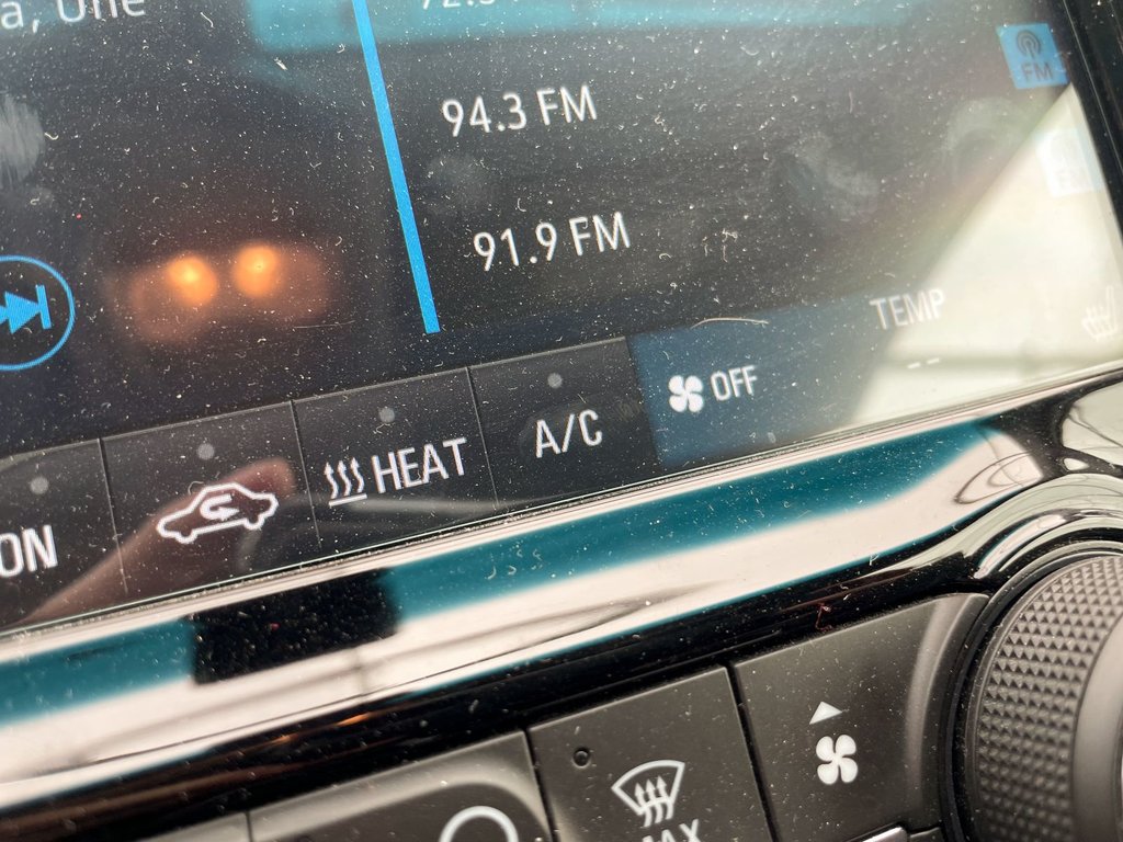 2020 Chevrolet Bolt EV in St-Jérôme, Quebec - 16 - w1024h768px