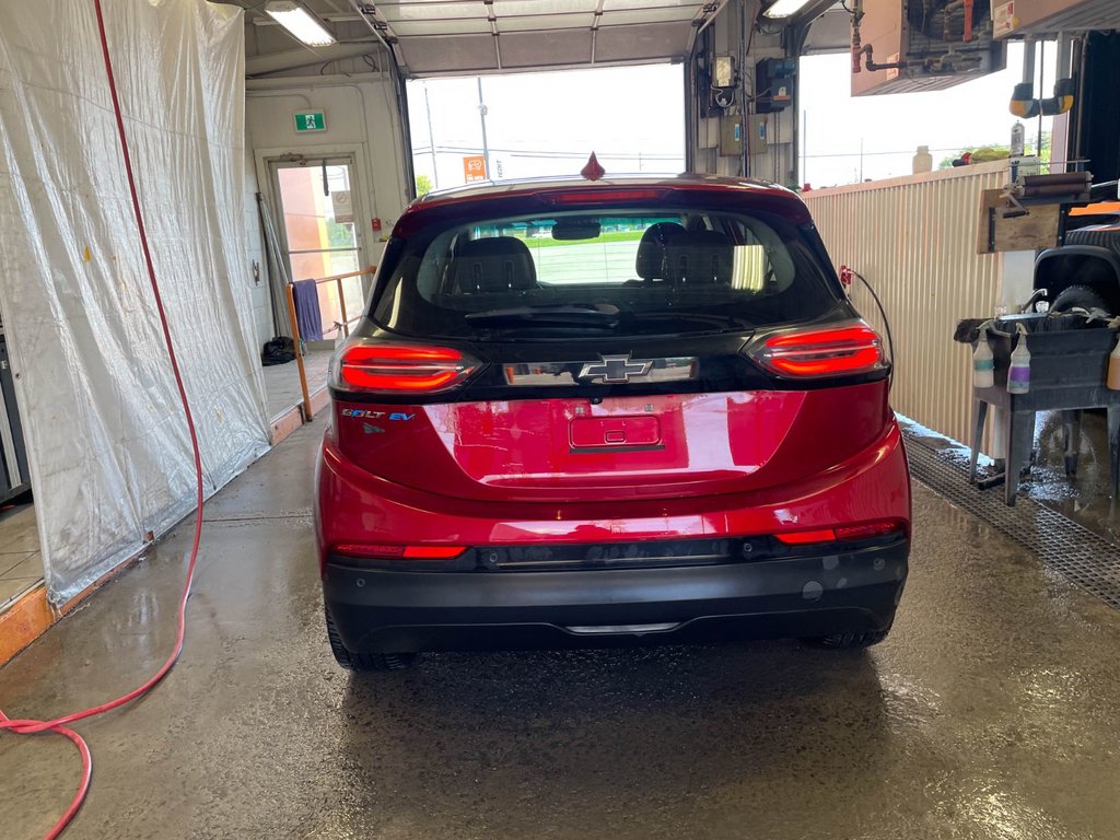 2022 Chevrolet Bolt EV in St-Jérôme, Quebec - 6 - w1024h768px