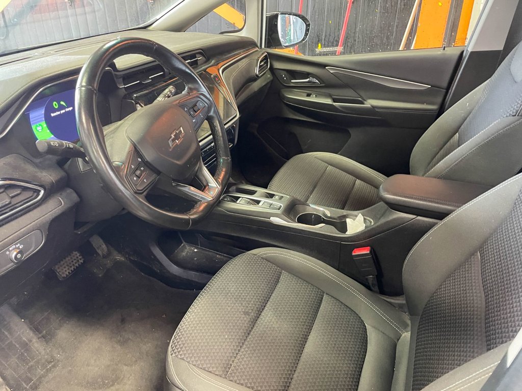 Chevrolet Bolt EV  2022 à St-Jérôme, Québec - 3 - w1024h768px