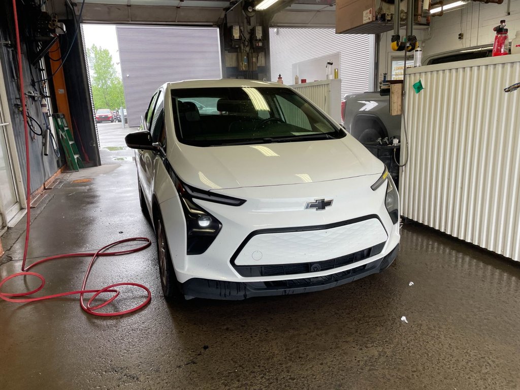 Chevrolet Bolt EV  2022 à St-Jérôme, Québec - 9 - w1024h768px
