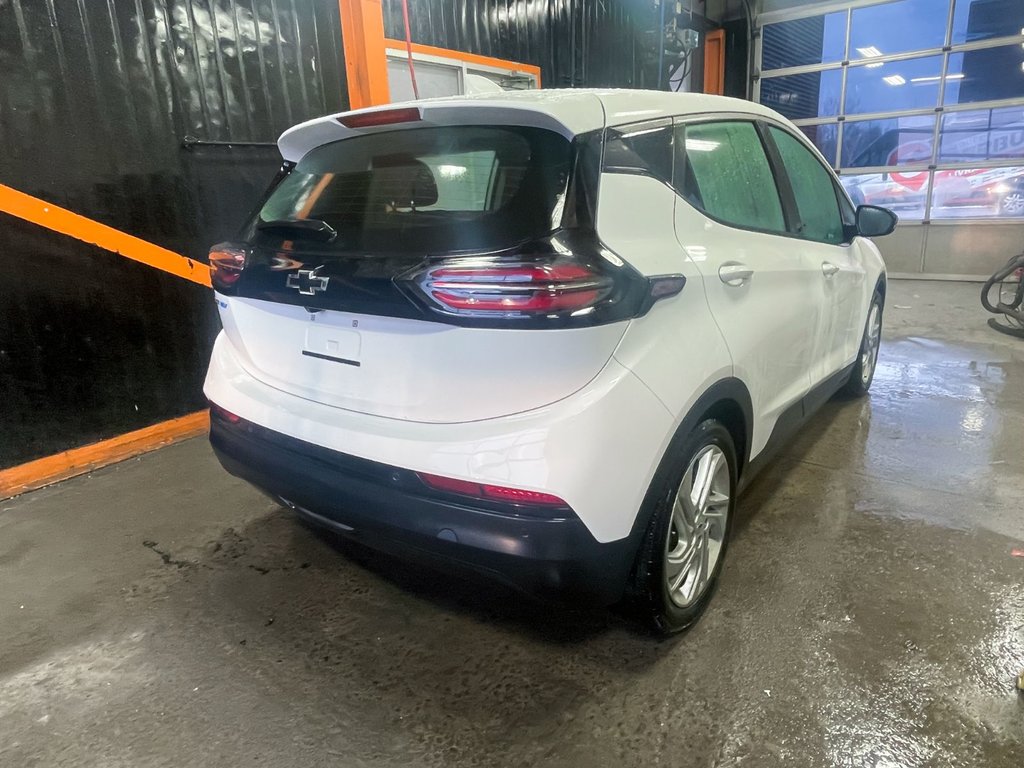 2023 Chevrolet Bolt EV in St-Jérôme, Quebec - 8 - w1024h768px