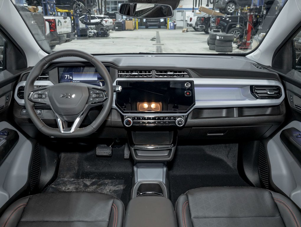 2027 Chevrolet Bolt EV in St-Jérôme, Quebec - 4 - w1024h768px