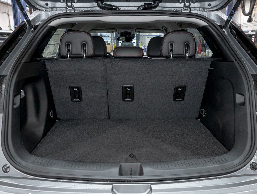 2027 Chevrolet Bolt EV in St-Jérôme, Quebec - 29 - w1024h768px