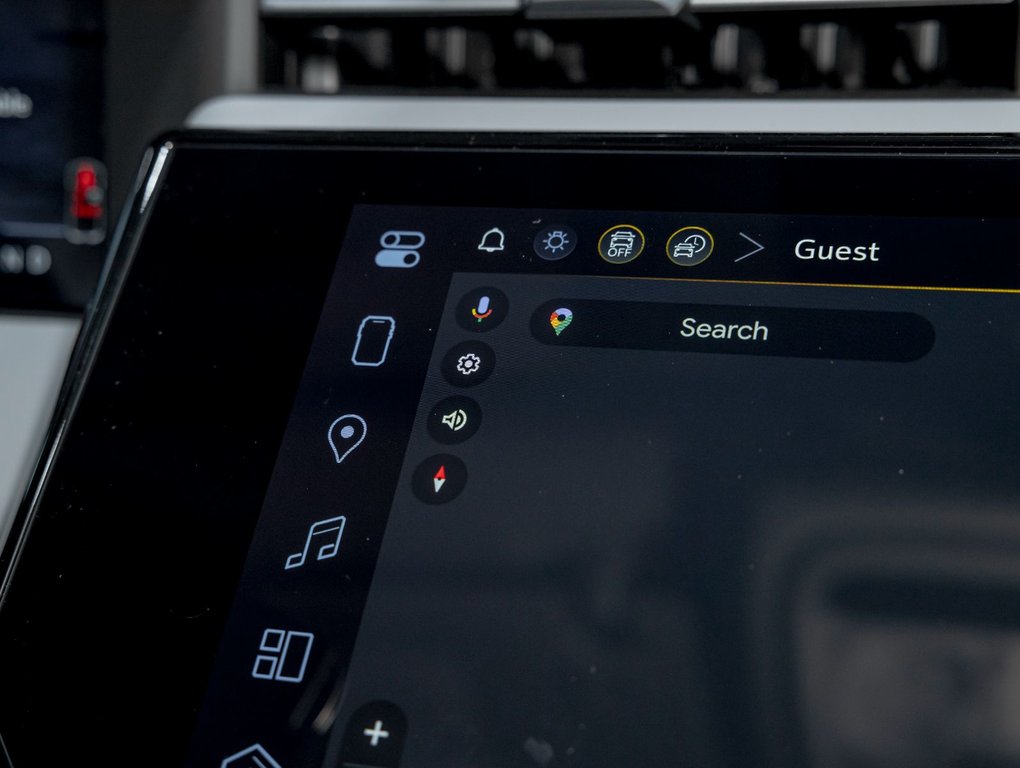 2027 Chevrolet Bolt EV in St-Jérôme, Quebec - 5 - w1024h768px